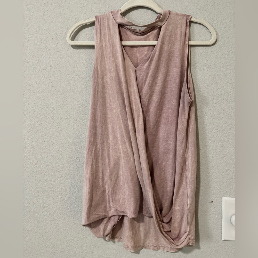 Altar’d State Soft Pink Choker Neck Cross Front Sleeveless Blouse Women’s Size M